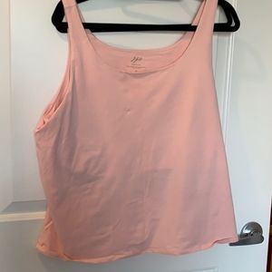 JJill Women’s cami with built in bra.